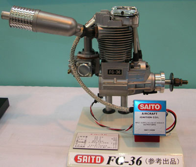 Четырехтактный искровой двигатель Saito FG-36