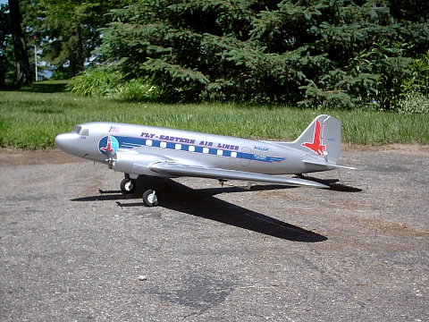 Great Planes Douglas DC 3 ARF