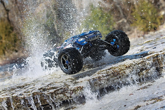 E-Revo Brushless MXL 4WD 1/10 RTR с системой стабилизации (with telemetry) + Fast Charger №16