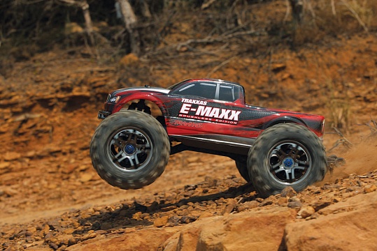 E-Maxx Brushless MXL 4WD 1/10 RTR (with Bluetooth module and telemetry) + NEW Fast Charger №16