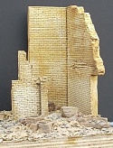 1/35 Ruined Brick Corner Building Section (5"x4"x6")